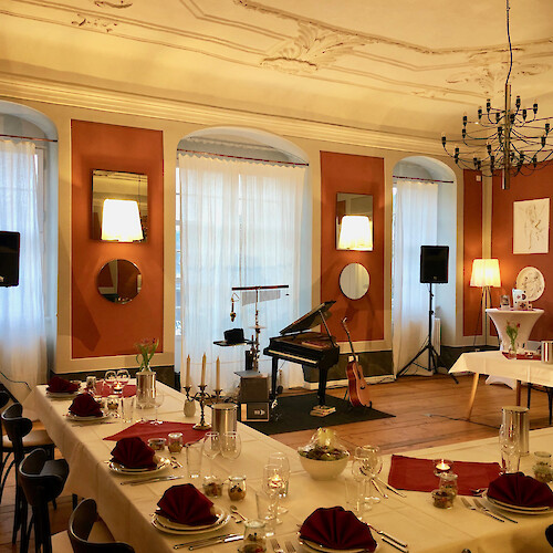 Kaminsaal im Showmodus