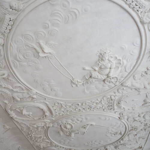 Detail der barocken Stuckdecke