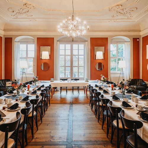 Hochzeitstafel im Kaminsaal