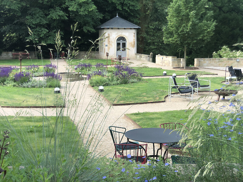 Unser Schlossgarten im Sommer